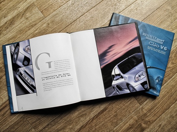 Renault Clio V6, book