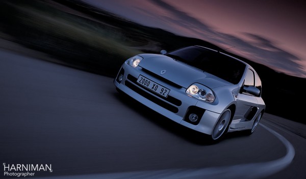 Renault Clio V6